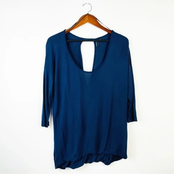 CYNTHIA ROWLEY Blue 3/4 SLeeve Open Back Top Medium - Picture 2 of 5